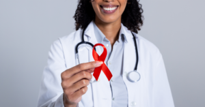Profissionais de saúde tem papel essencial no combate à aids pelo mundo
