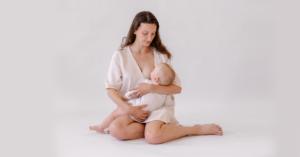 Cercada por diversos mitos, a amamentação é uma atividade fundamental à saúde do bebê